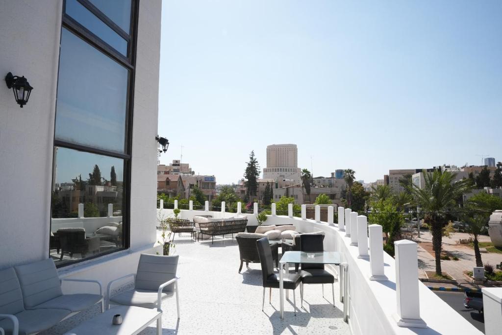 Armada Avenue Amman