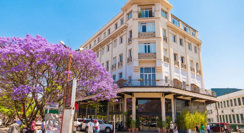 Le Louvre Hotel & Spa