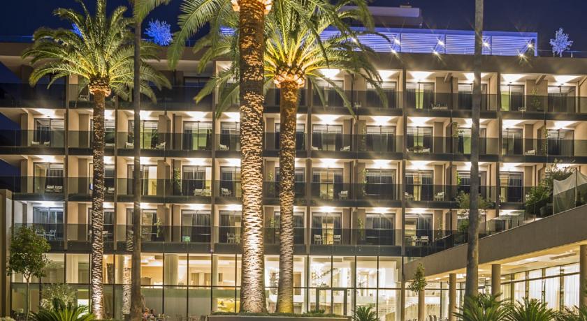 Palmon Bay Hotel & Spa