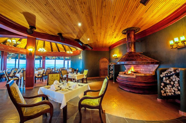 Lake Nakuru Sopa Lodge